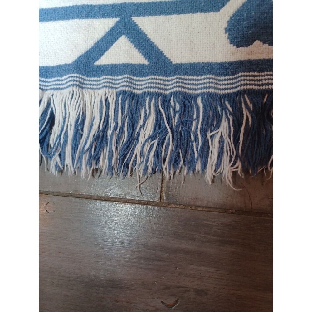 Blue & Cream Reversible Blanket/Throw Made In Spain Hearts & Snails - Picture 7 of 16